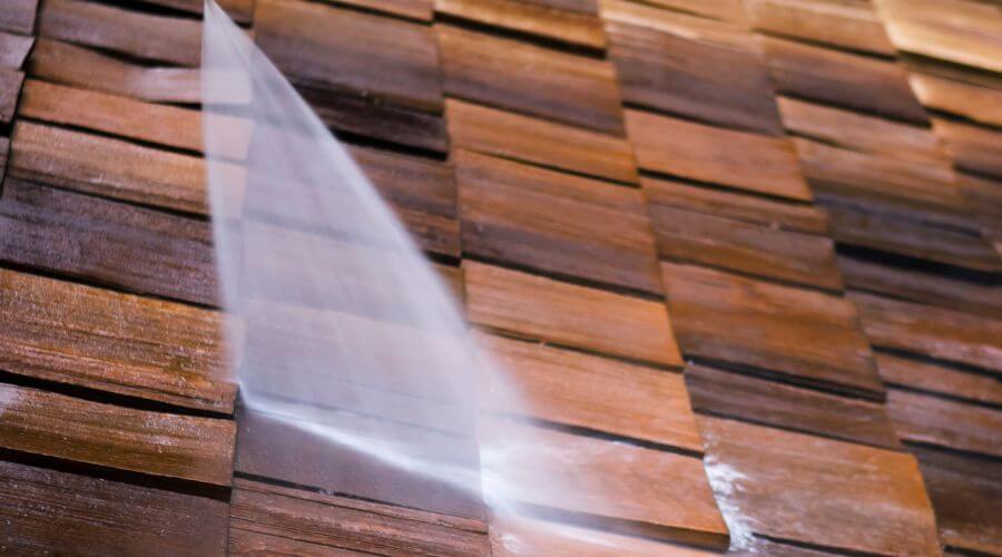Professional gutter cleaning in Selah, WA